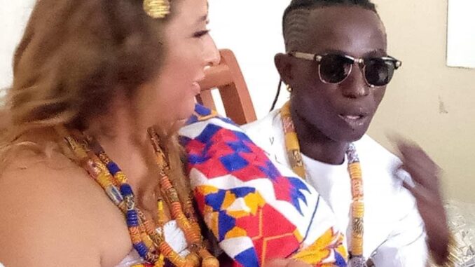 Patapaa finally marries his German girlfriend Liha Miller