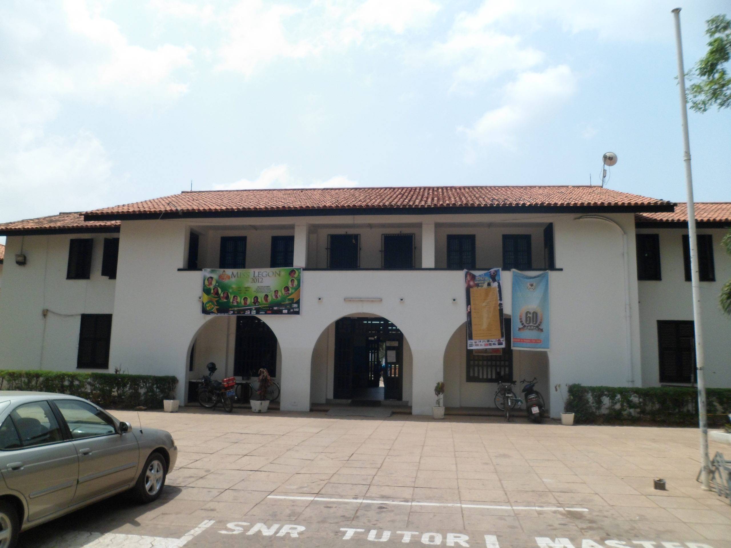 Legon Hall Main entrance