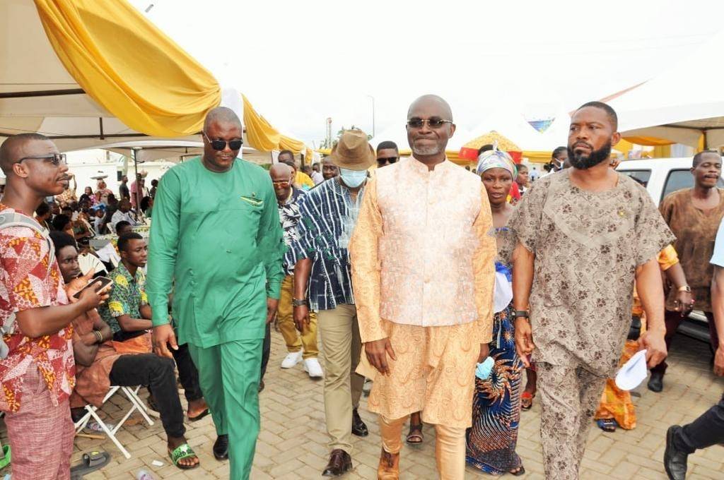 Togbe Afede rejects Kennedy Agyapong gift