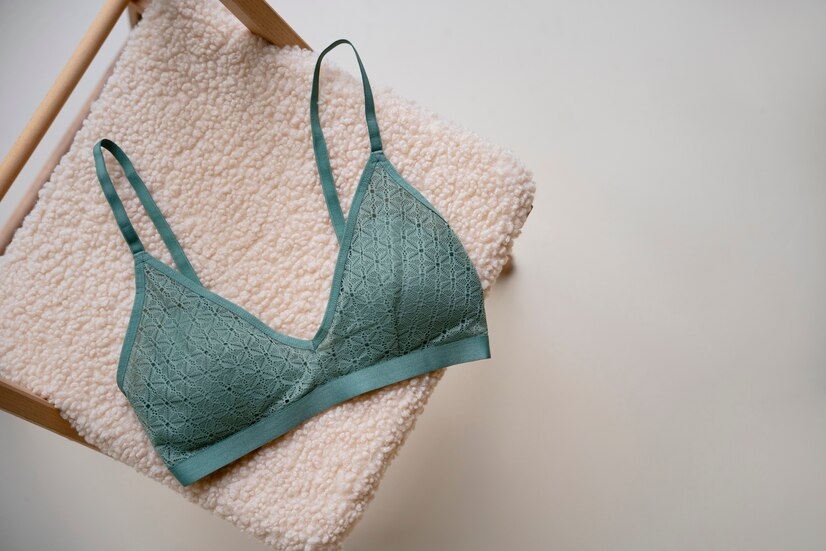 Going Braless Intermittently